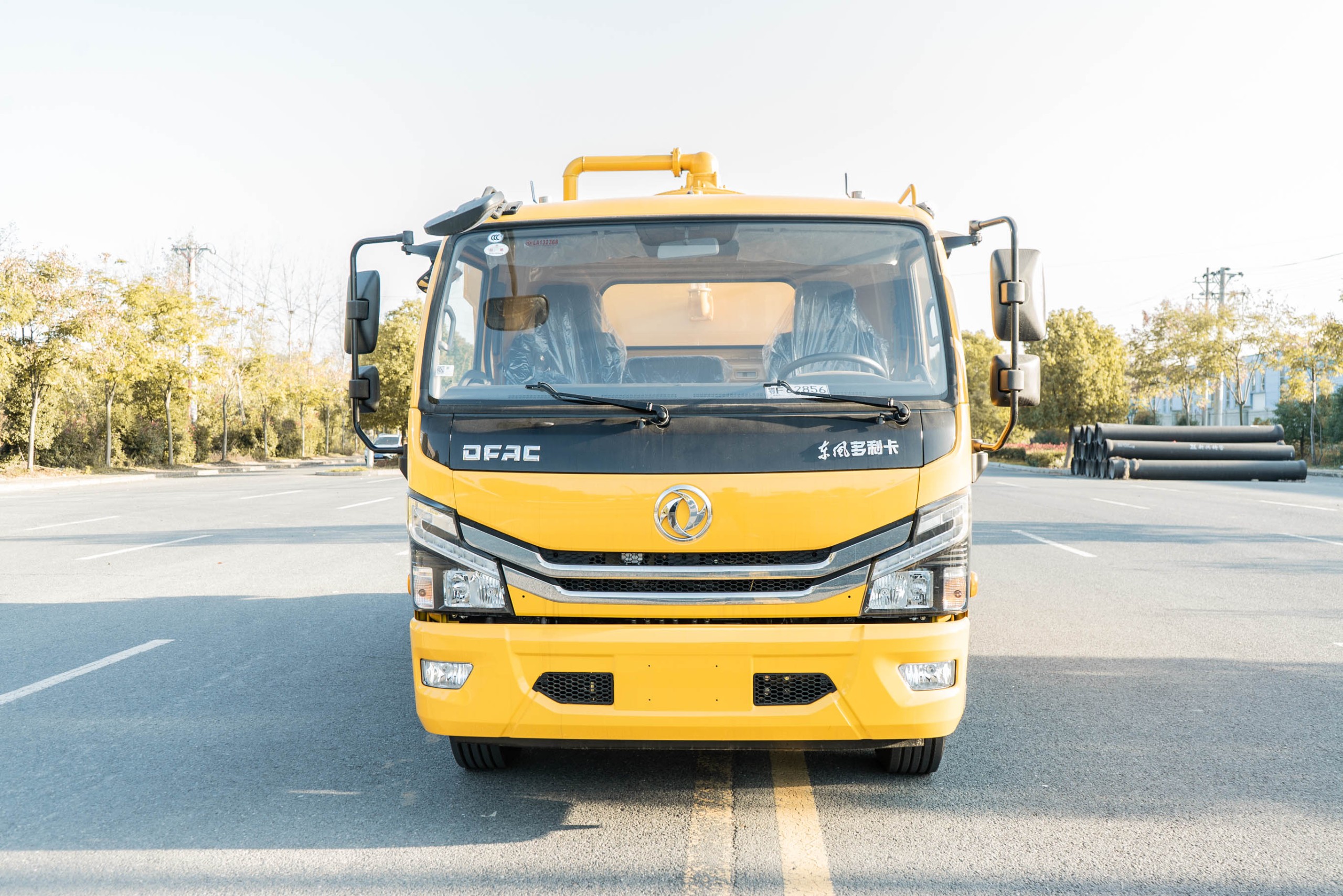 國六-東風多利卡D7清洗吸污車9方