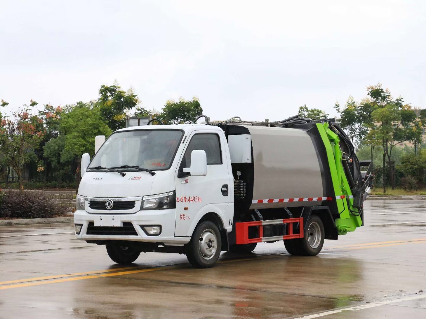 東風途逸壓縮垃圾車4方