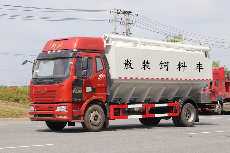 解放J6散裝飼料車22方