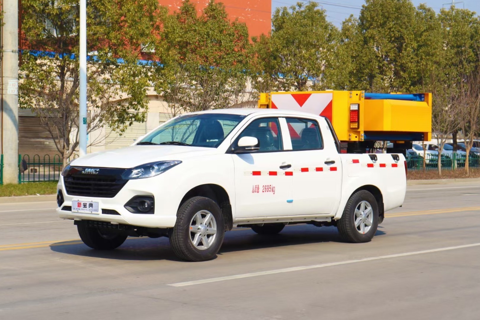 江鈴皮卡防撞緩沖車-70K