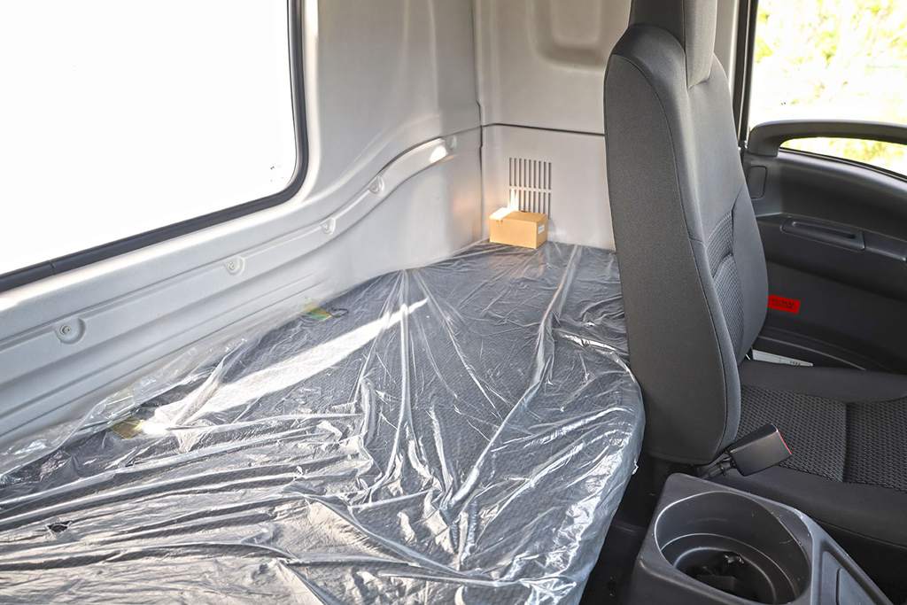 液晶儀表空氣懸掛都配齊了 慶鈴五十鈴巨咖5X?；愤\(yùn)輸車搶先看