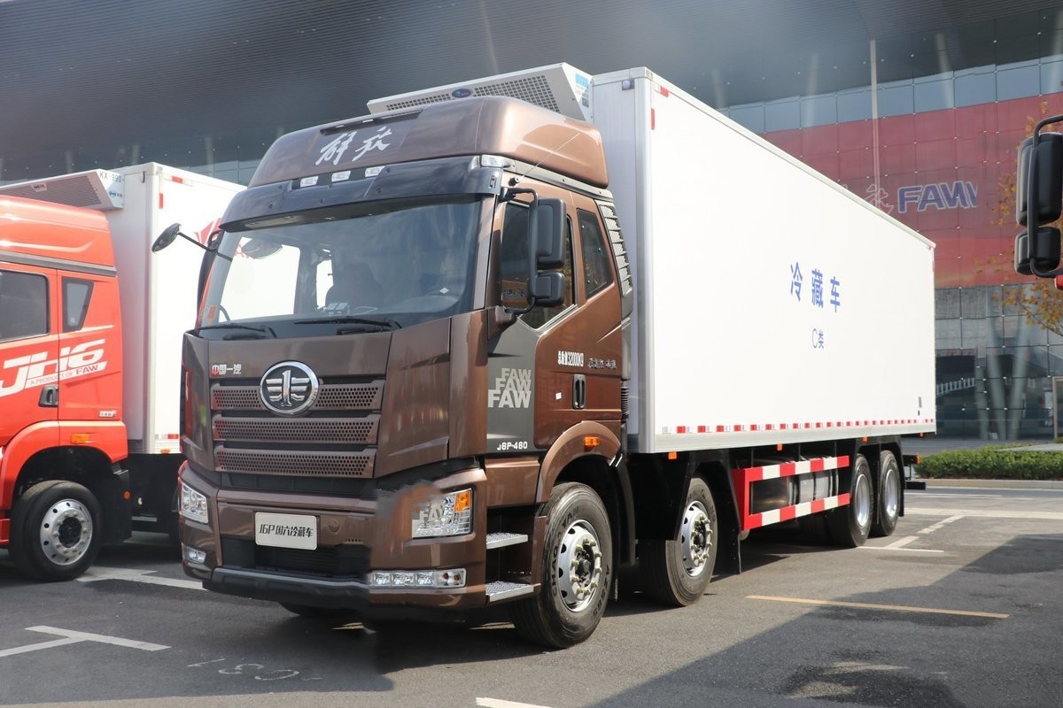 解放J6P國六 9米6冷藏車