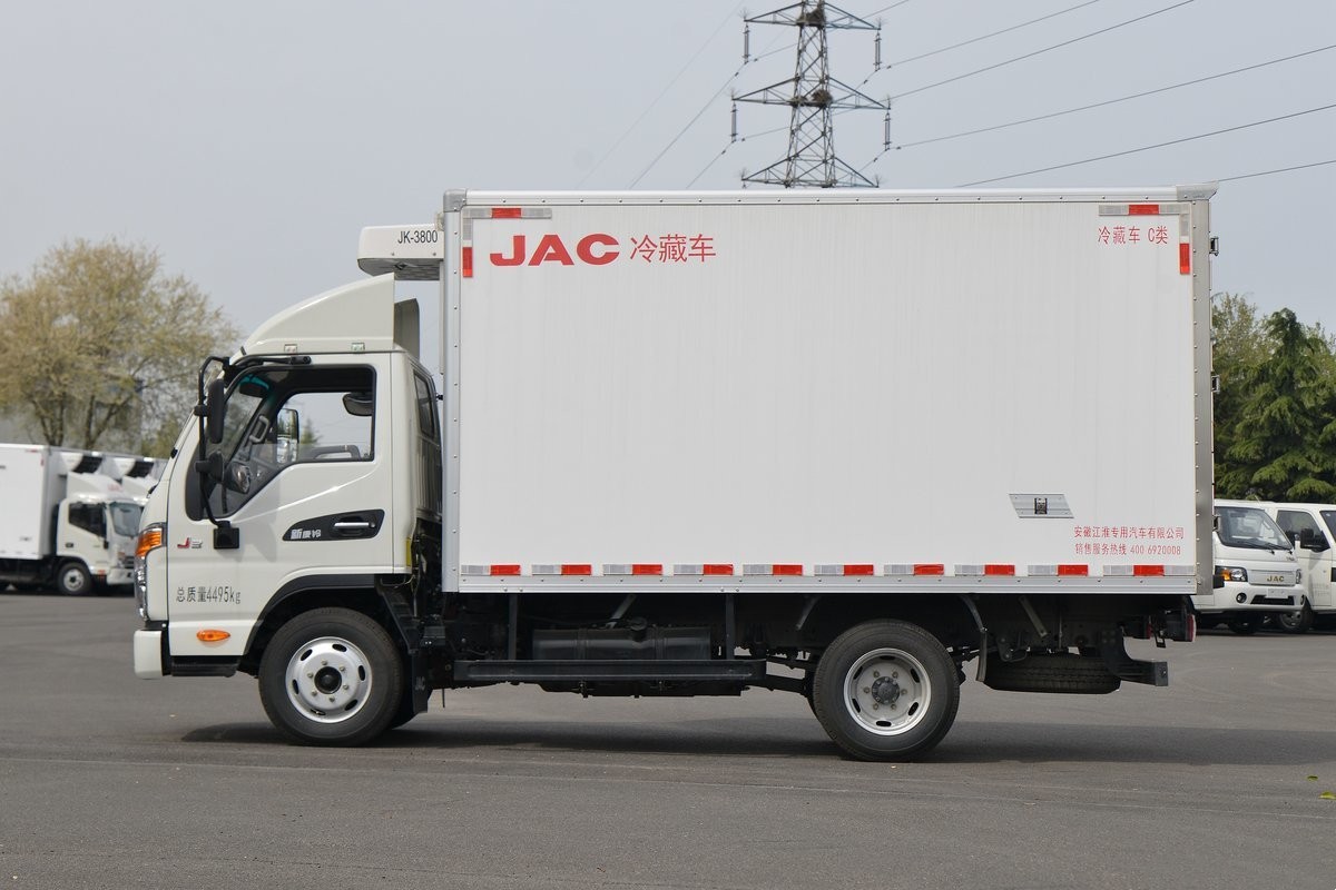 江淮康鈴J3冷藏車(chē)3.7米