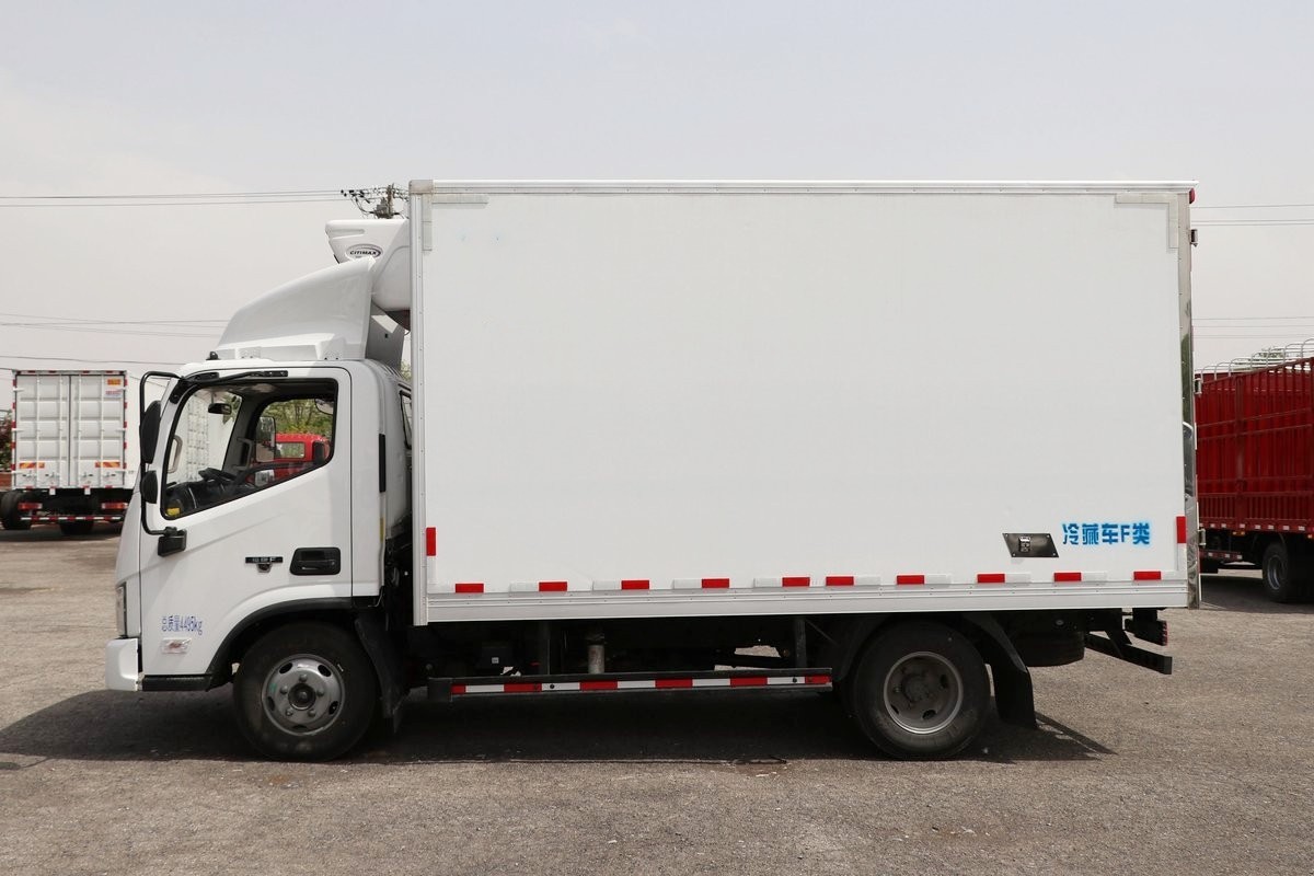 福田歐馬可S1康機(jī)131冷藏車(chē)4.1米