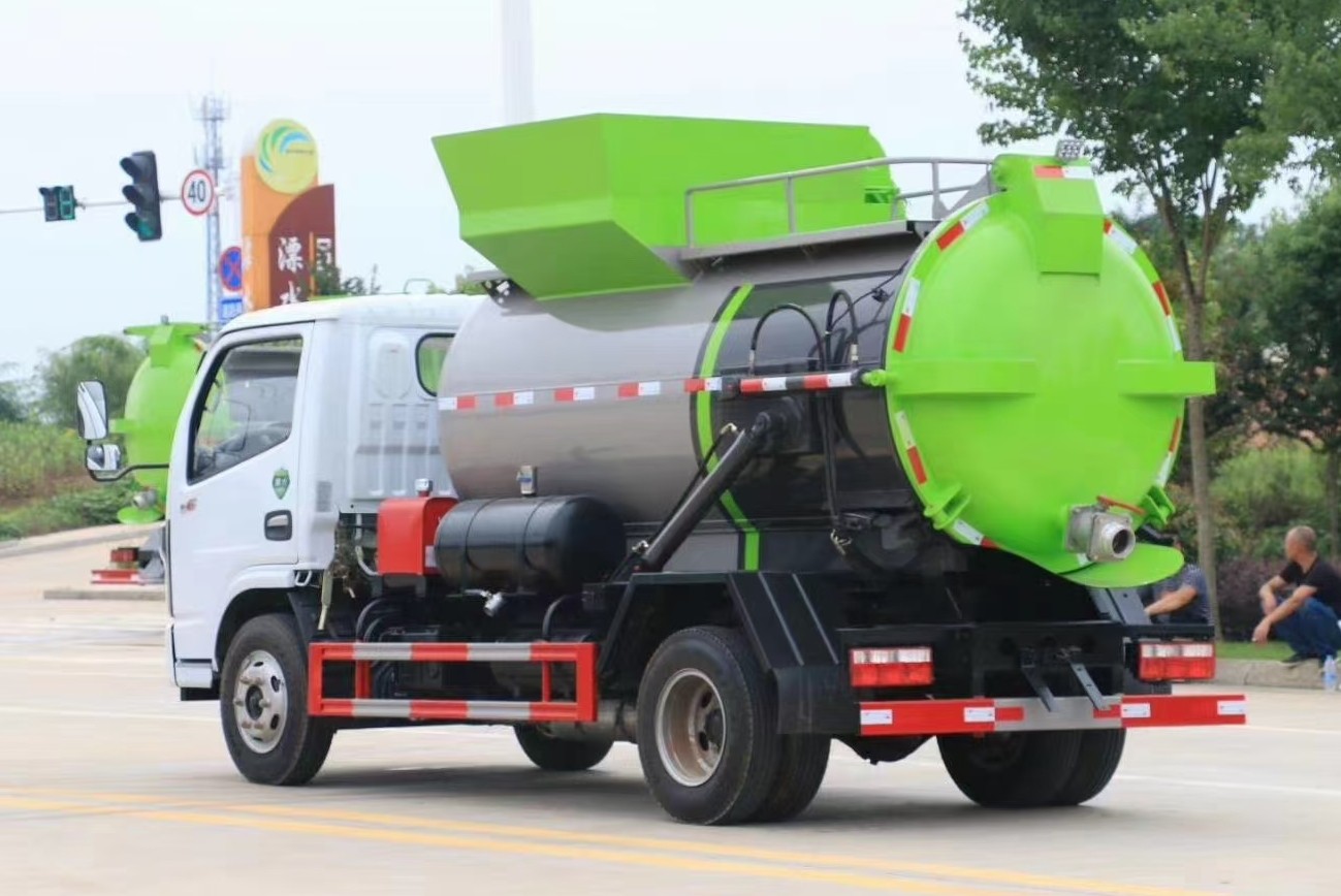 東風(fēng)多利卡4方餐廚垃圾車