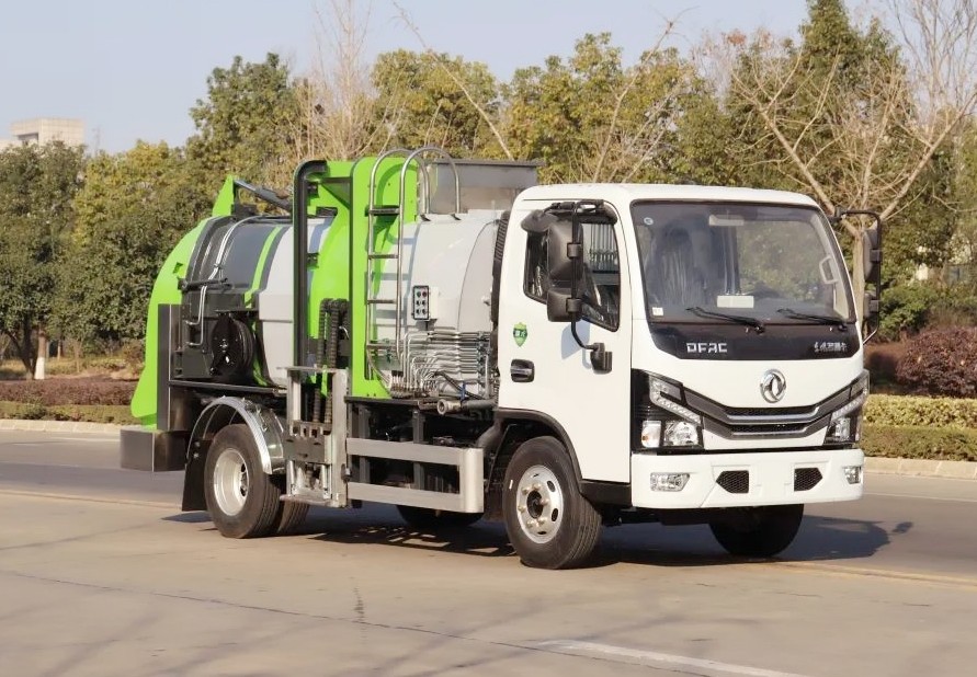 東風(fēng)多利卡6方餐廚垃圾車