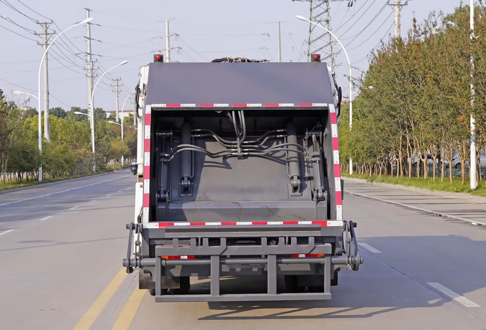 重汽HOWO壓縮式垃圾車6方