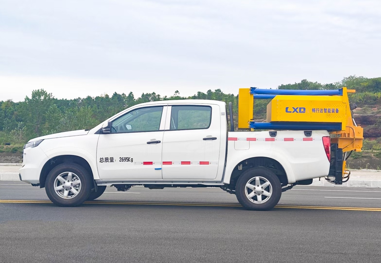 江鈴寶典皮卡防撞緩沖車70K