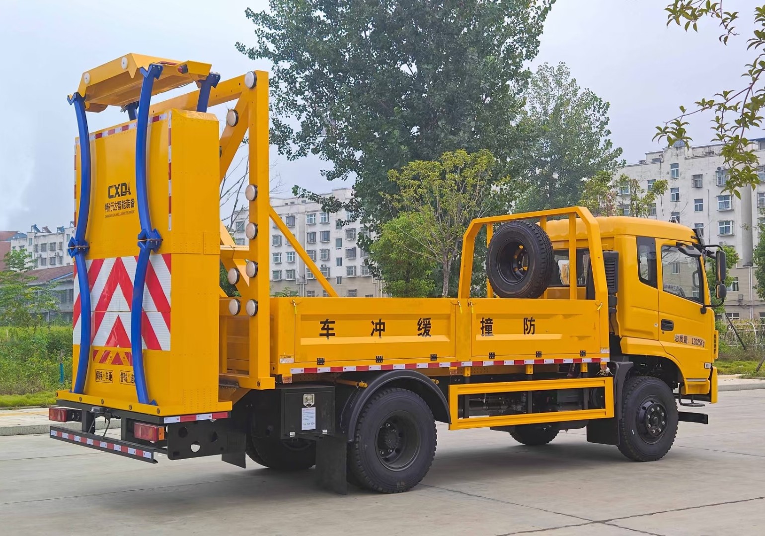 東風(fēng)專底K6防撞緩沖車100K