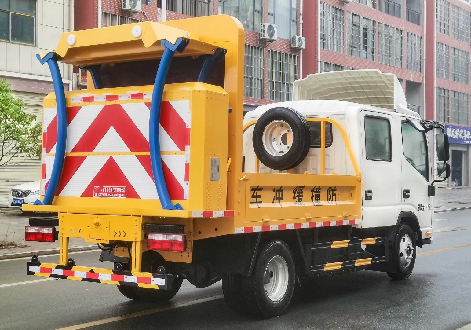 江淮帥鈴防撞緩沖車70K 江淮帥鈴防撞緩沖車70K