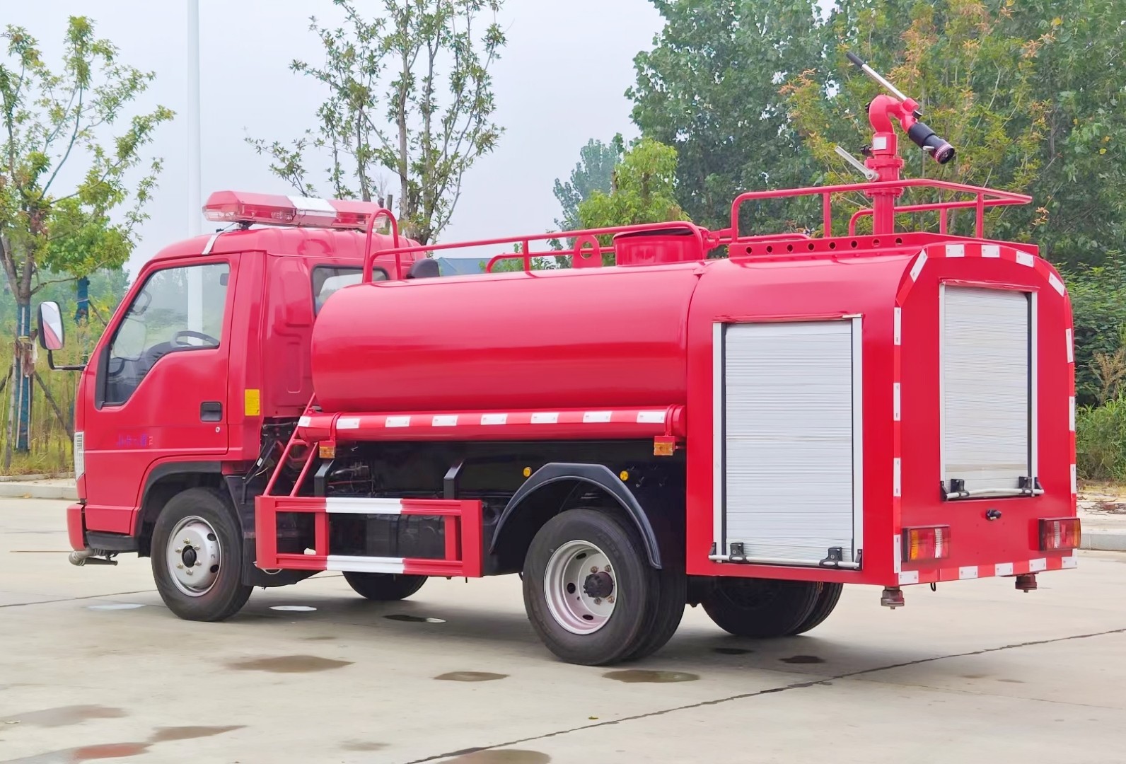 福田小卡之星2消防灑水車(chē) 福田小卡之星2消防灑水車(chē)