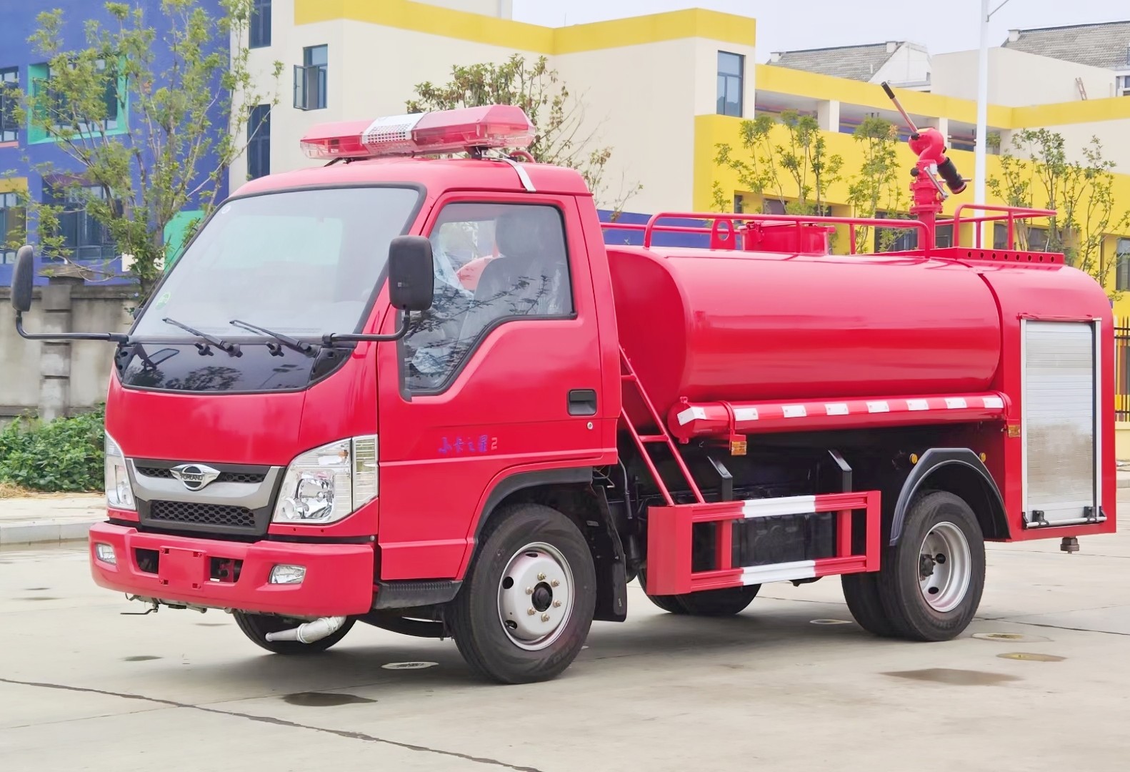 福田小卡之星2消防灑水車