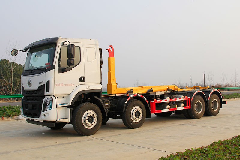 柳汽8x4車廂可卸式垃圾車25噸