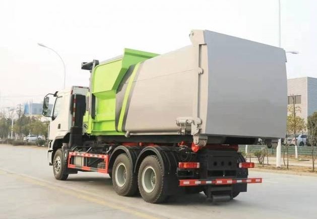 柳汽H5后雙橋勾臂垃圾車 20噸