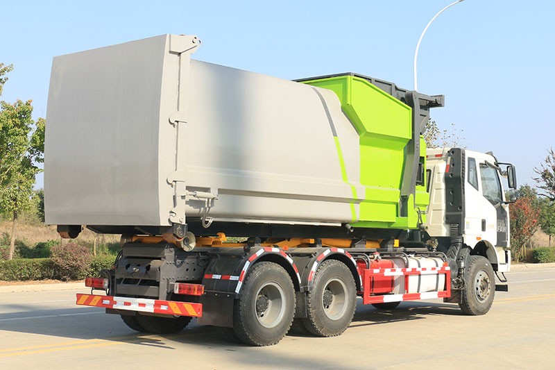 一汽解放J6后雙橋勾臂垃圾車 20噸