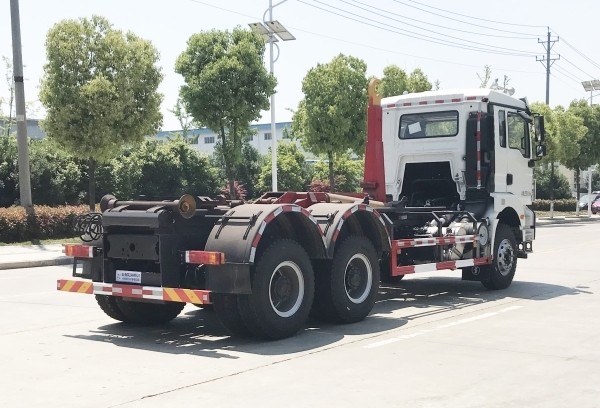 陜汽軒德X3后雙橋勾臂垃圾車 20方