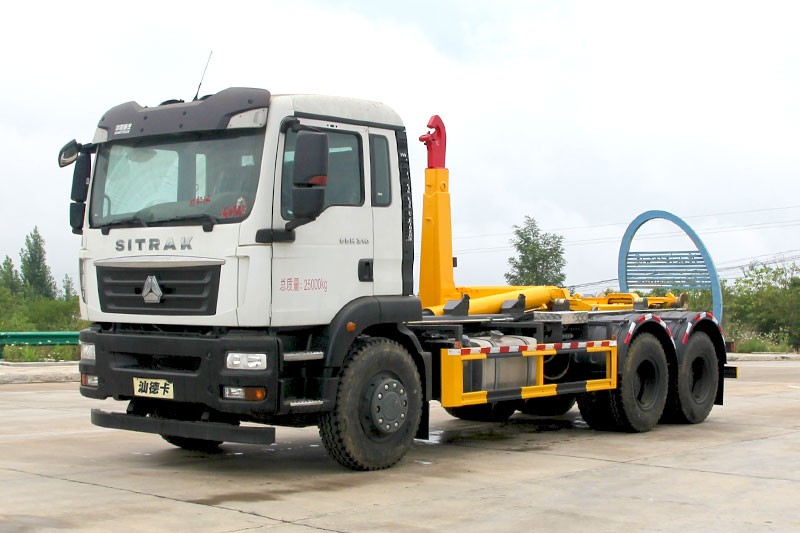 重汽汕德卡后雙橋勾臂垃圾車 20方