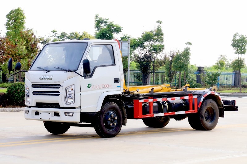 江鈴順達(dá)勾臂垃圾車 5方