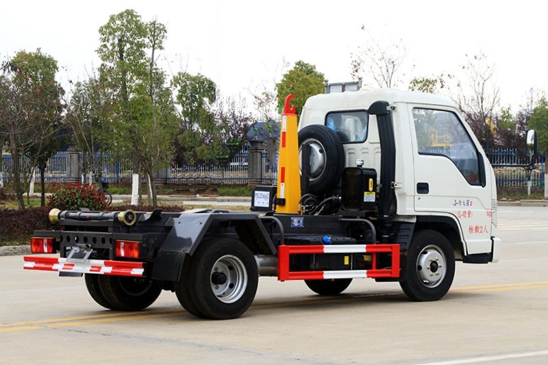 福田小卡之星2 勾臂垃圾車 3方