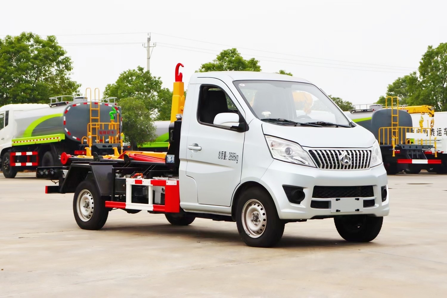 河北長安勾臂垃圾車 3方生活垃圾箱